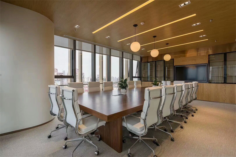 600平辦公室裝修設(shè)計(jì)？600平米辦公室設(shè)計(jì)選什么風(fēng)格？