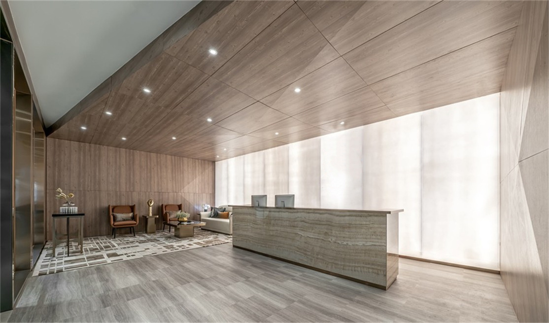 創(chuàng)新與實(shí)用兼?zhèn)洌恨k公室裝修中不可忽視的吸音板應(yīng)用